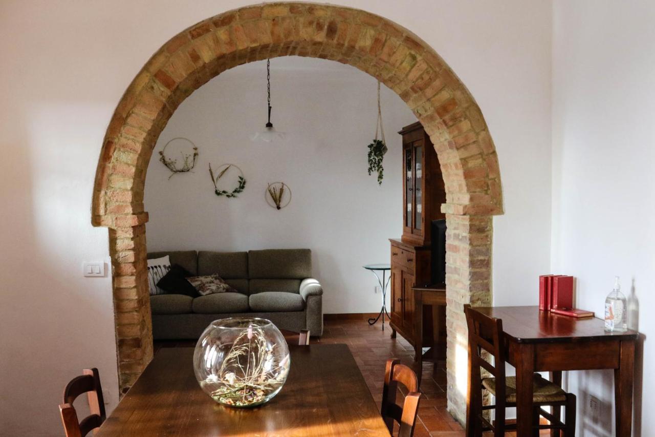 Agriturismo Bombina Montisi Eksteriør bilde